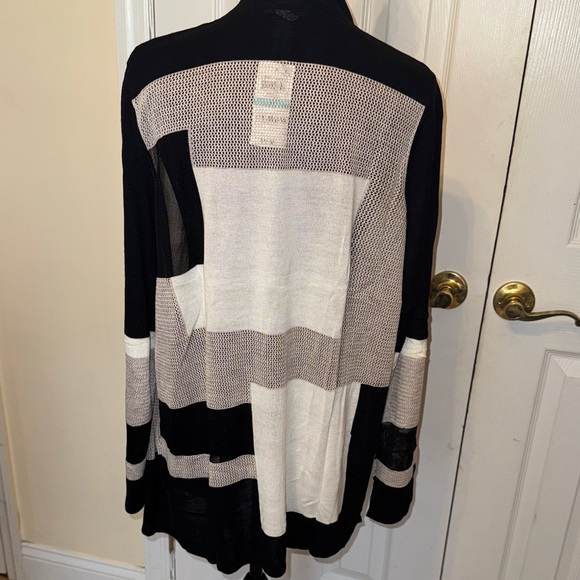 Colorblock Open Front Cardigan - Picture 12 of 16